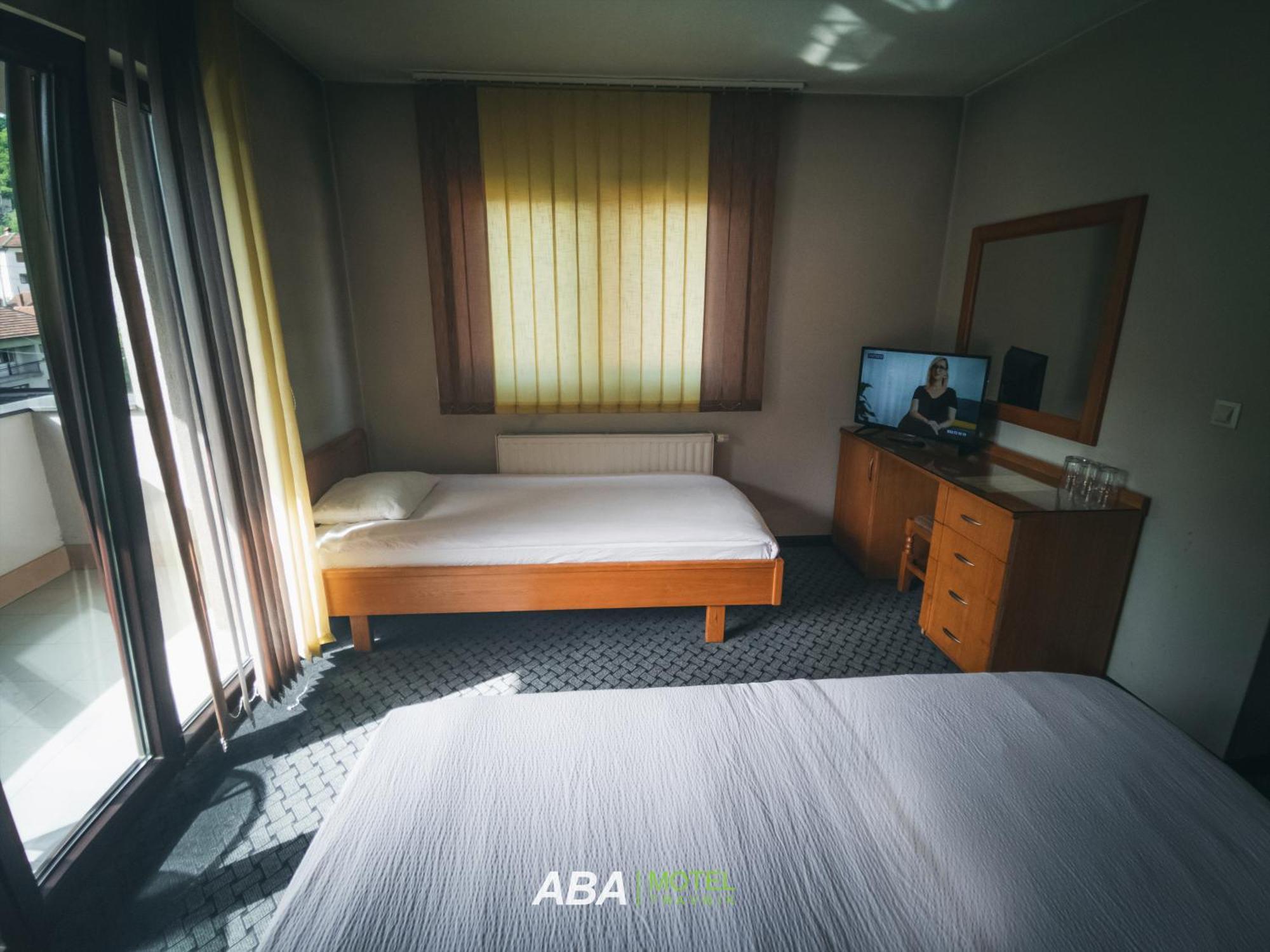 Garni Motel Aba Travnik Esterno foto