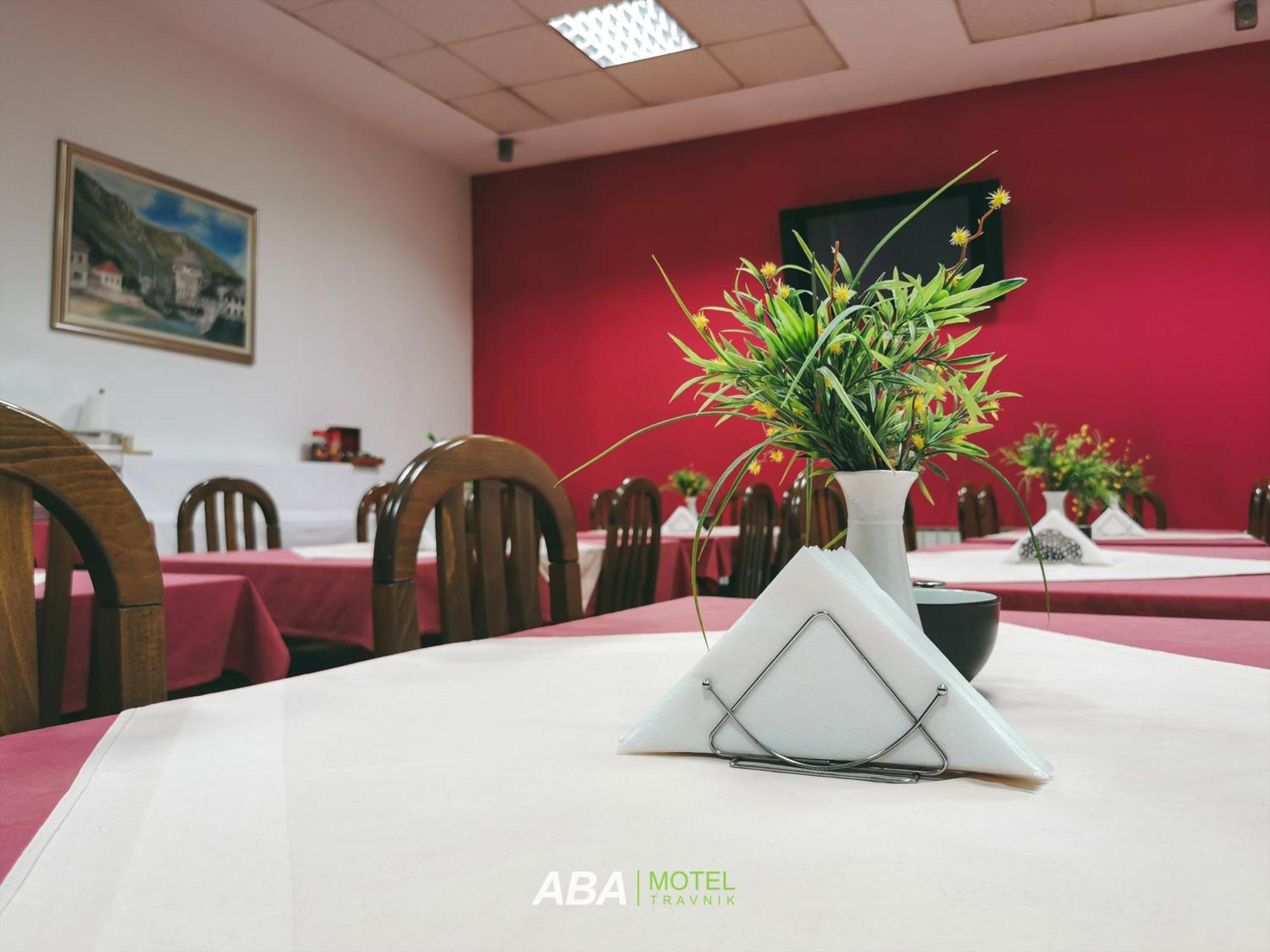 Garni Motel Aba Travnik Esterno foto